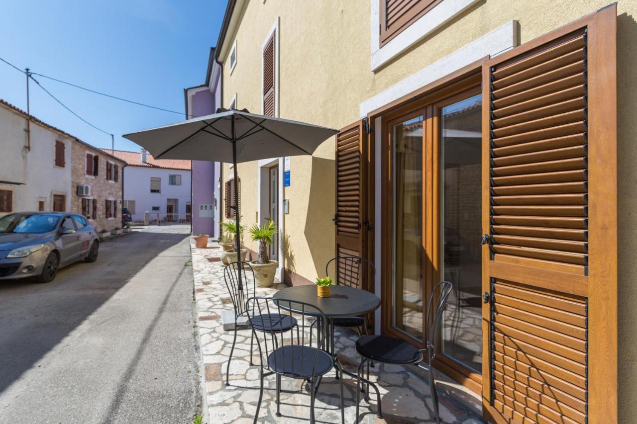 Apartments Agata Novigrad  Exterior photo