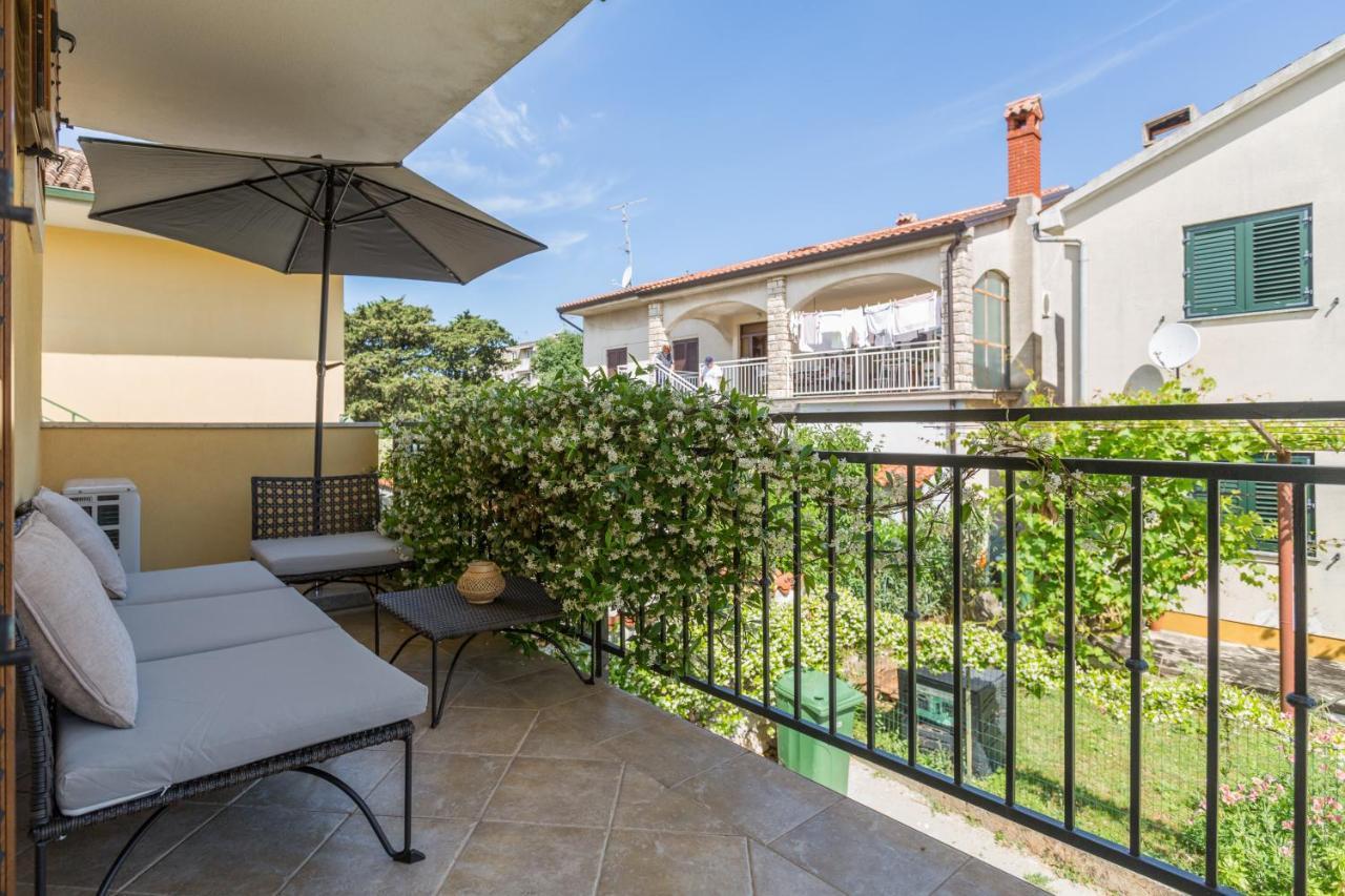 Apartments Agata Novigrad  Exterior photo